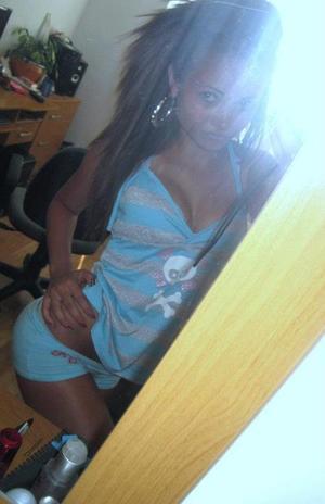 Eva from California is looking for adult webcam chat
