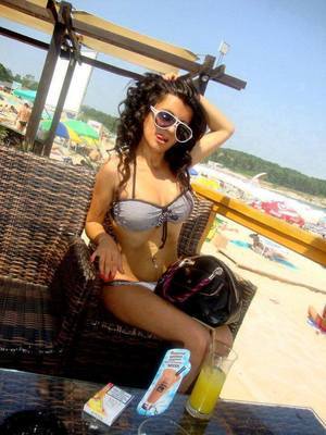 Meet local singles like Kiara from North Dakota who want to fuck tonight