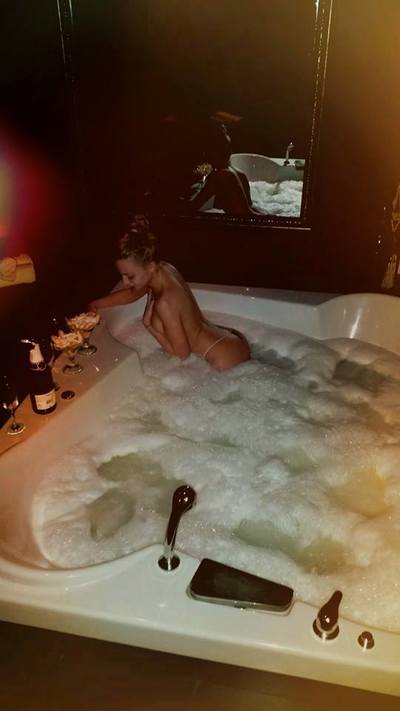Izabella from New York is the best local fuck buddy you can ever find
