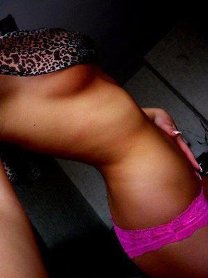Looking for local cheaters? Take Claire from Illinois home with you