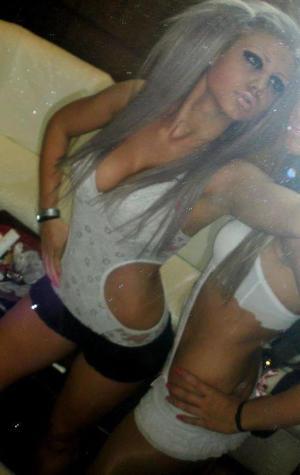 Carly is a cheater looking for a guy like you!