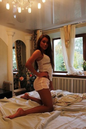 Emelia from California is interested in nsa sex with a nice, young man