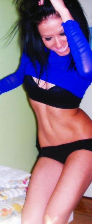 Stacey from Delaware is interested in nsa sex with a nice, young man