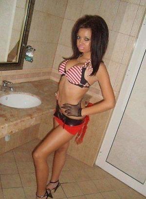 Joelle from Washington is the best local fuck buddy you can ever find