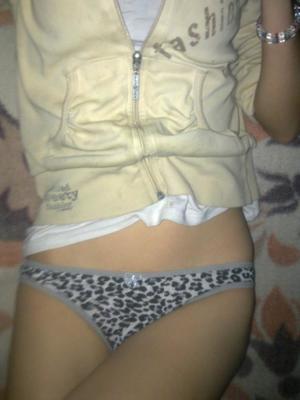 Meet local singles like Melina from California who want to fuck tonight